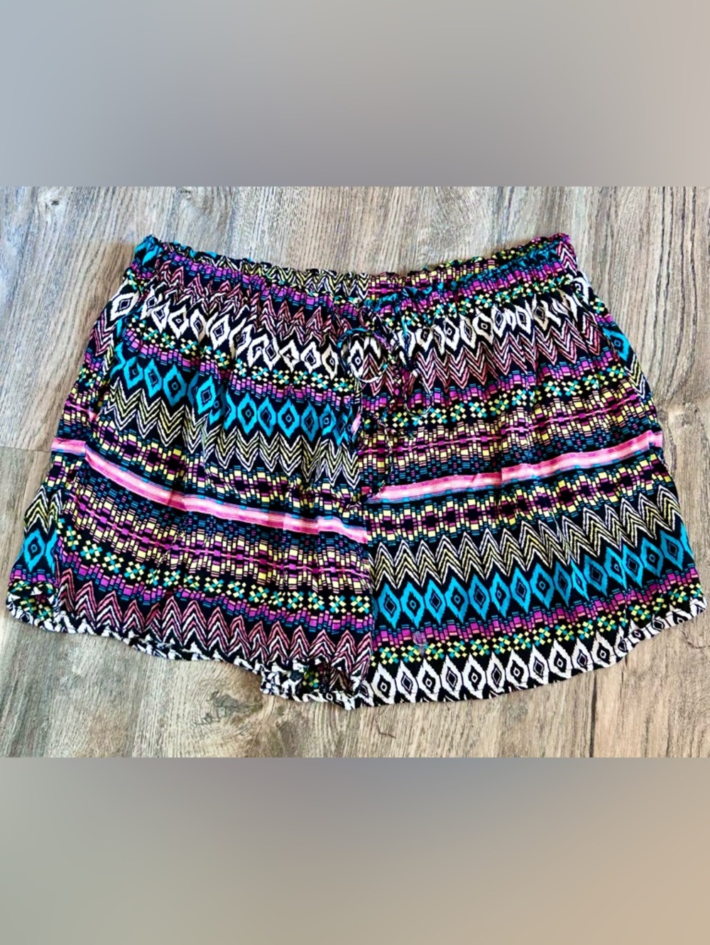Rue21 Black Multicolor Tribal Print High Waist Shorts